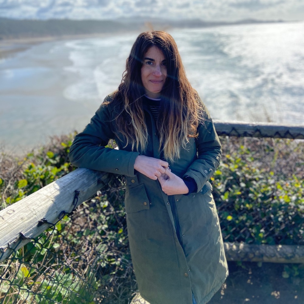 Meet your Posher, Ana